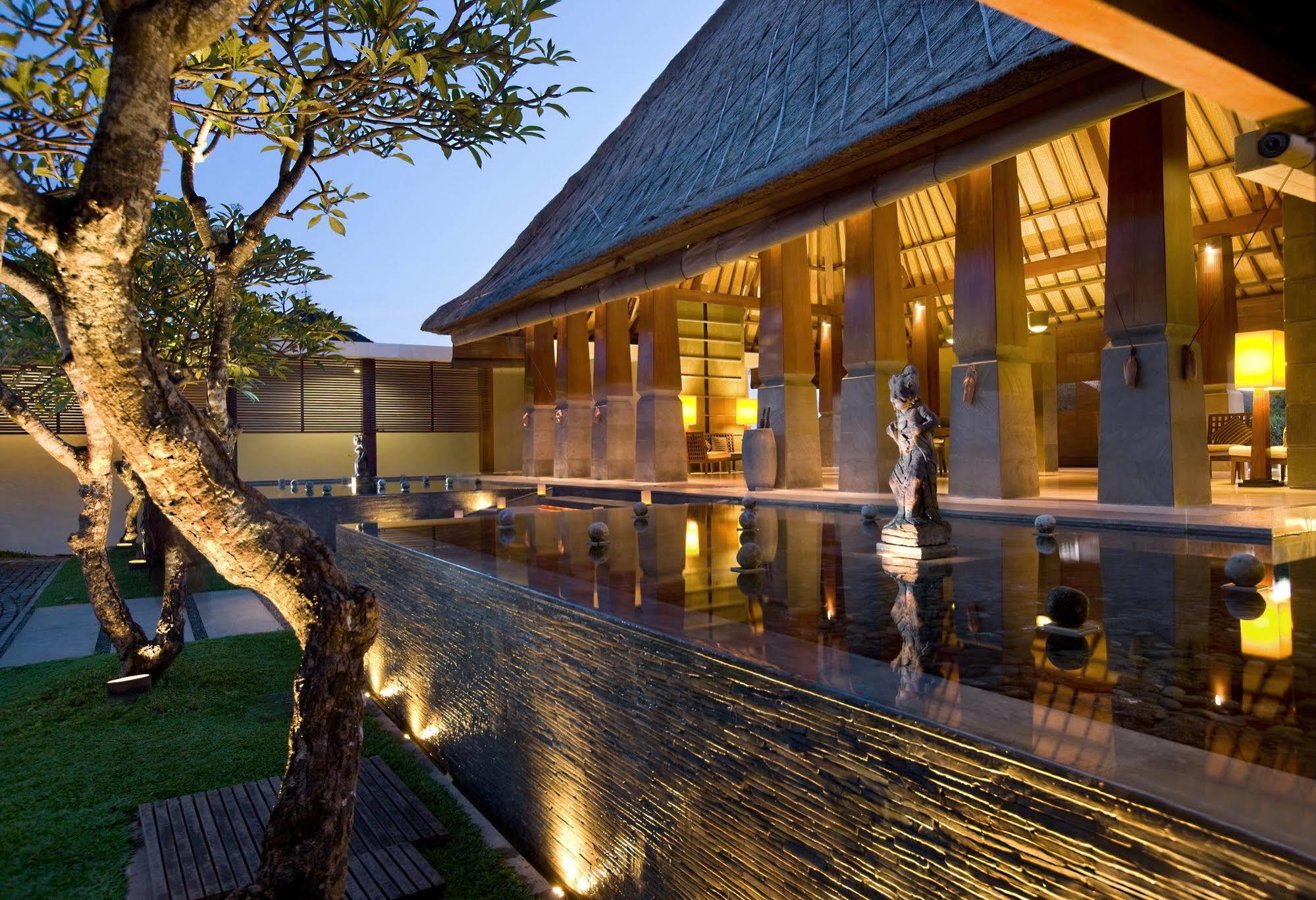 The Kayana Seminyak Exterior foto